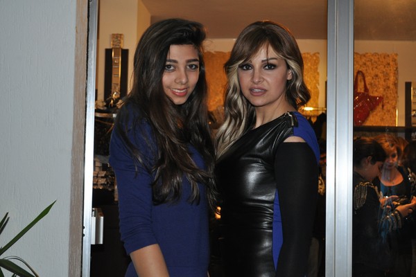 S ladies boutique Opening